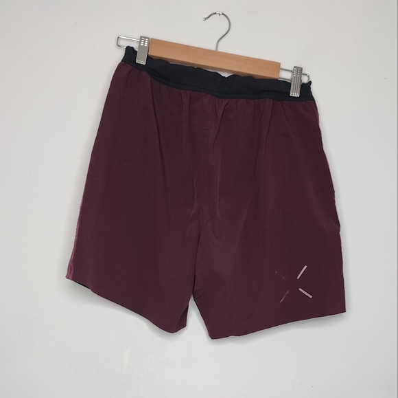 Ten thousand shorts - Picture 3 of 4